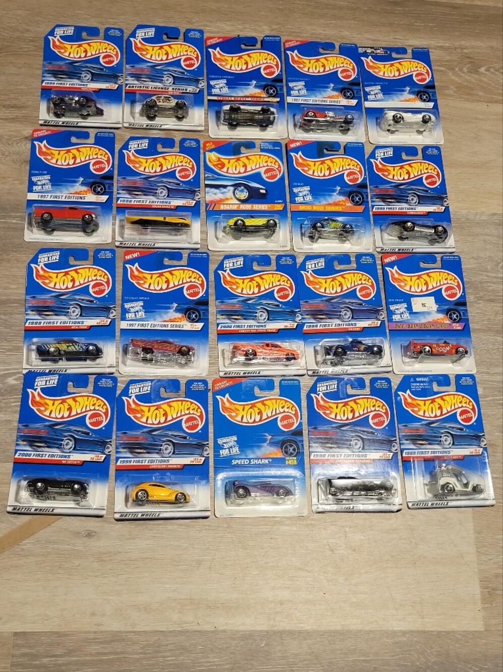 Hot Wheels Mystery Lot Of 25 Cars & Trucks All New Nm-Mt Condition See Pictures